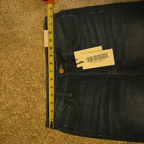 NWT Cello High Rise Crop Skinny Jeans Size 11 - Picture 12 of 13
